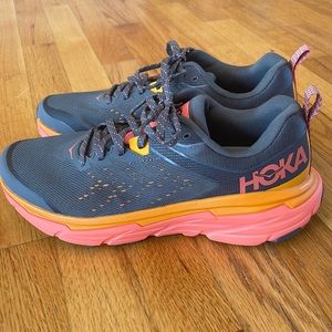 Hoka one one challenger ATR 6 women’s trail runners